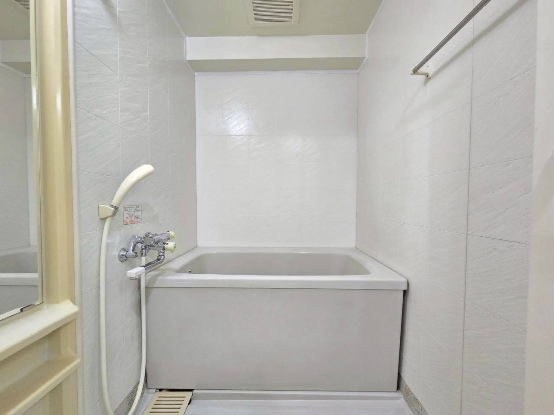  ĈʒEߏȂ̂ŁAE߂⒅ւA^IȂǂ̏X[Yɍs܂B