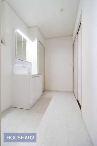  ʒEߏ͂ƂXy[XŎg₷łB