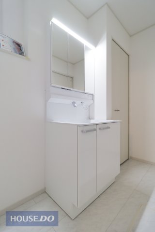 ʑEʏ ʉϑBOʋ̗ɂ͎[Xy[X܂B