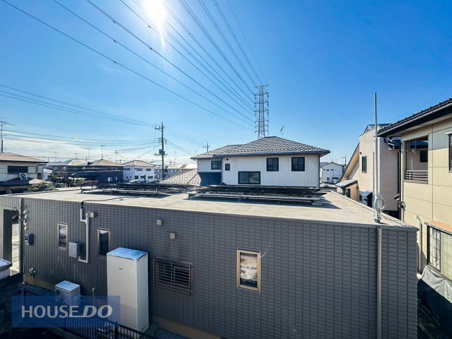 ���̑� �o���R�j�[����̌i�F�B�\���ȊԊu���m�ۂ���Ă���܂��B