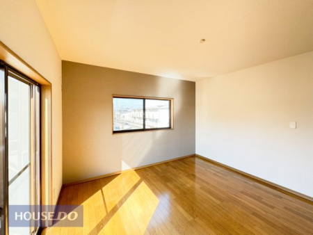 �q������ ���q�l�̐���������邨��������[�����Ă���܂��B