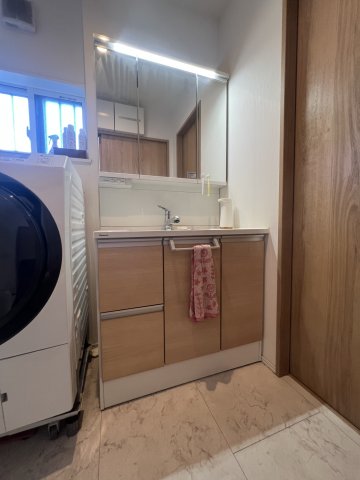 ʑEʏ ƗʑFɕۂĂ@\ӂʑ䁙GRƂȂ₷ʃXy[Xɂ͎[͂K{łI