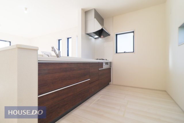 Lb` Lb`FƑ̏Ί炪܂闝z̃Lb`ƎƊyKȃLb`Xy[Xł