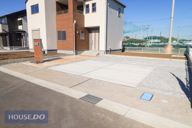  yԃXy[Xznʐ^BƂԃXy[XłB