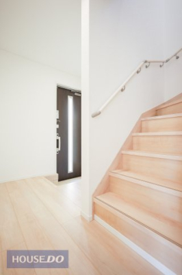 ���̑����� �y�����z���n�����ʐ^�B�K�i�͎肷�������D�w���񂩂炨�q�l�⍂��҂����S�ł��B