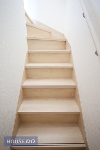 ���̑����� �y�����z���n�����ʐ^�B�K�i�͎肷�������D�w���񂩂炨�q�l�⍂��҂����S�ł��B