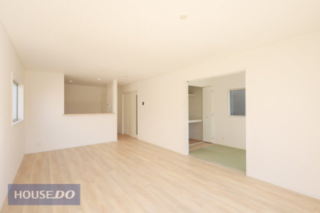  �y���r���O�_�C�j���O�z���n�����ʐ^�B�Ƒ��ŉ߂����邭�났�̋��