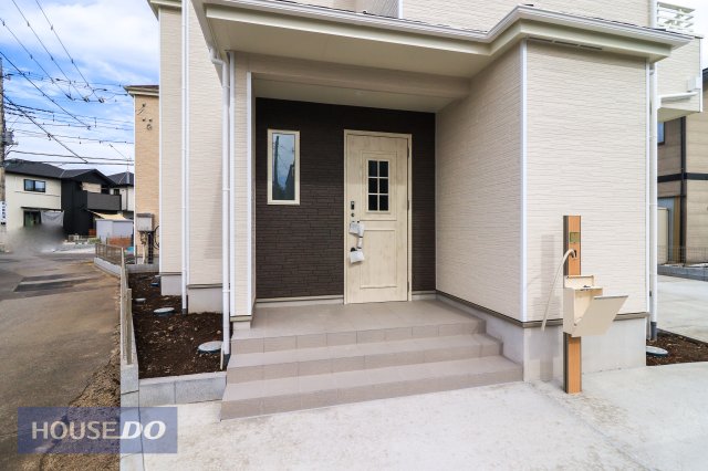  �y�G���g�����X�z���n�����ʐ^�B�������Ƃ������ցB���s���̂���|�[�`�ŉJ�̓������S�ł��B