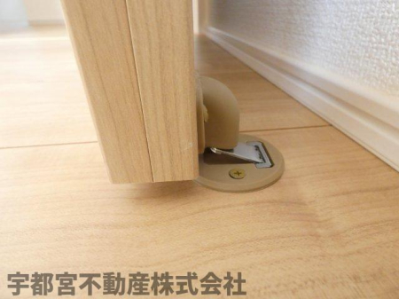 ���̑� �h�A�X�g�b�p�[�i�ʐ^�͓��d�l�ʐ^�j