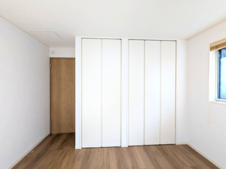 ���[ �e�����ɂ���������[�����Ă���̂ŁA�ו��������Ă����S�ł��ˁI���������L���g�����߂ɂ����[�X�y�[�X�͕K�v�ł��B