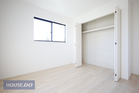 ���[ �y���[�z�e�����ɂ���������[�����Ă���̂ŁA�ו��������Ă����S�ł��ˁI���������L���g�����߂ɂ����[�X�y�[�X�͕K�v�ł��B