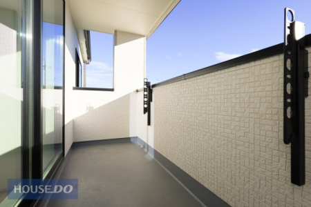 �o���R�j�[ �y�o���R�j�[�z�L�X�o���R�j�[�ł��z�c����󕨂��������񊱂��邾���łȂ��A���͂̎������C�ɂ����Ƀv���C�x�[�g�Ȏ��Ԃ��߂��������b�N�X��ԂƂ��Ă��g���܂��ˁ�