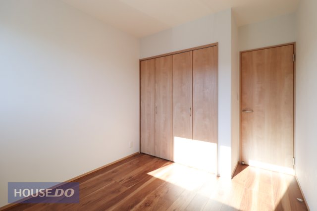 �q������ �y�q�������z�׋����V�т��W���ł��関���ɂȂ��镔����