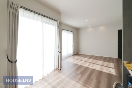  �y���r���O�_�C�j���O�z���n�����ʐ^�B�Ƒ��ŉ߂����邭�났�̋��