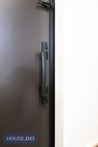  �y�h�Ɛݔ��z���n�����ʐ^�B�Q�d�ň��S�̃_�u�����b�N�B