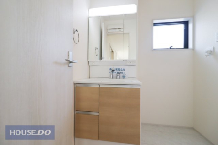 ���ʑ�E���ʏ� �Ɨ����ʑ�F���������ɕۂĂ�@�\�����ӂ����ʑ䁙�G�R�ƂȂ�₷�����ʃX�y�[�X�ɂ͎��[�͂��K�{�ł��I