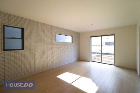 ���r���O �y���r���O�z��؂ȉƑ��Ɖ߂����ꏊ������A�K������ލL������������m�ہ��������̂�������ŁA�C���e���A�̃R�[�f�B�l�[�g���y�����Ȃ�܂��ˁI