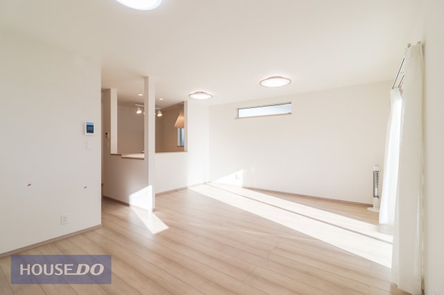  �E�y�_�C�j���O�z���n�����ʐ^�B�Ƒ��ł��낰��_�C�j���O�ł��B