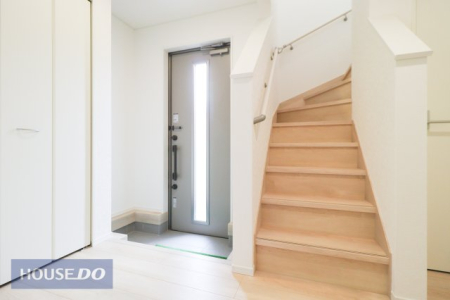 ���̑����� �y�����z�K�i�͎肷�������D�w���񂩂炨�q�l�⍂��҂����S�ł��B�܂��A�̂ڂ�₷���悤�Ɉ�i�̉��s�����L���݌v����Ă���܂��B