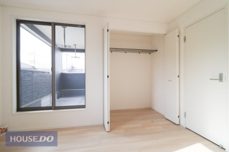 ���[ �y���[�z�e�����ɂ���������[�����Ă���̂ŁA�ו��������Ă����S�ł��ˁI���������L���g�����߂ɂ����[�X�y�[�X�͕K�v�ł��B