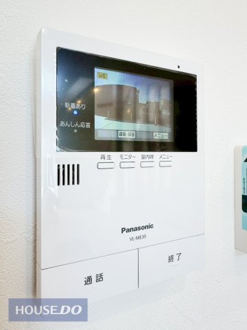  �J���[�̘^��@�\�t���ŁA�s�ݎ��̗��K�҂��m�F�\�B�h�Ə�͂������A���͂����Ȃǂ̔c���ɂ��֗��I