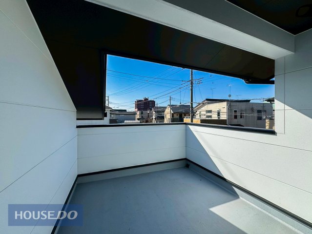 �o���R�j�[ �L�X�o���R�j�[�ł��z�c����󕨂��������񊱂��邾���łȂ��A���͂̎������C�ɂ����Ƀv���C�x�[�g�Ȏ��Ԃ��߂��������b�N�X��ԂƂ��Ă��g���܂��ˁ�