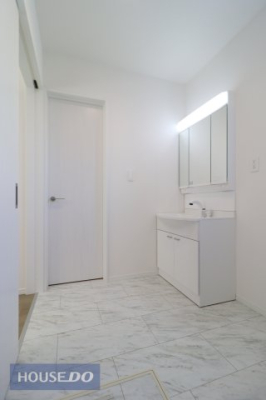  �y�E�ߏ��z���ʒE�ߏ��͂������Ƃ����X�y�[�X�Ŏg���₷���ł��B