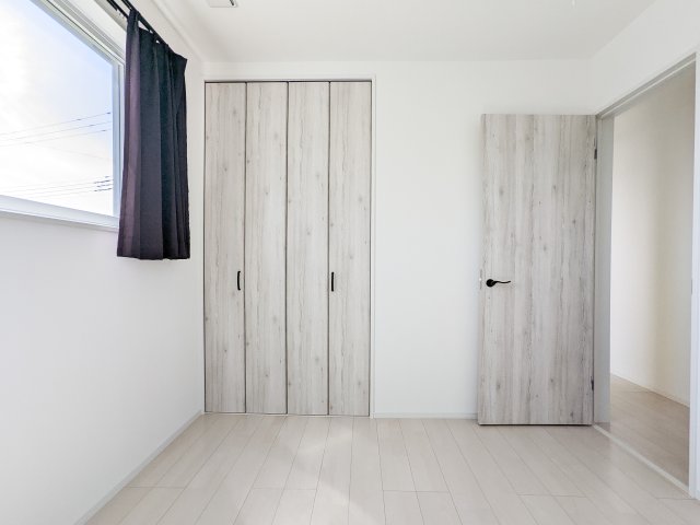 �q������ ����̐F���ƂĂ��������ł��ˁI