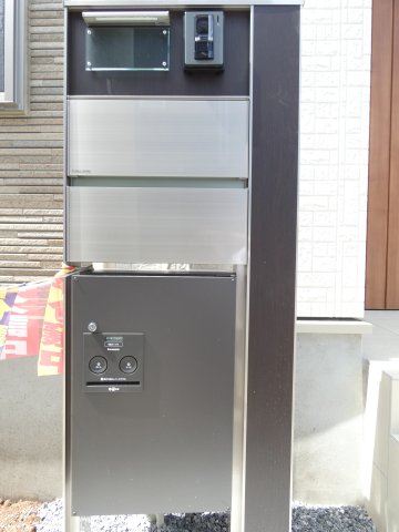 ���̑� �X�փ|�X�g�i�ʐ^�͓��d�l�ʐ^�j