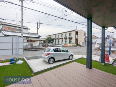 ���̑����� �y�E�b�h�f�b�L�z���n�����ʐ^�B