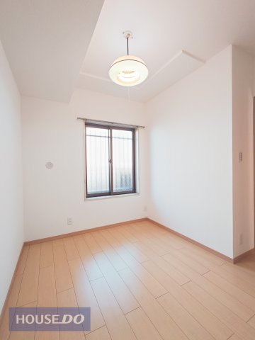 �q������ -