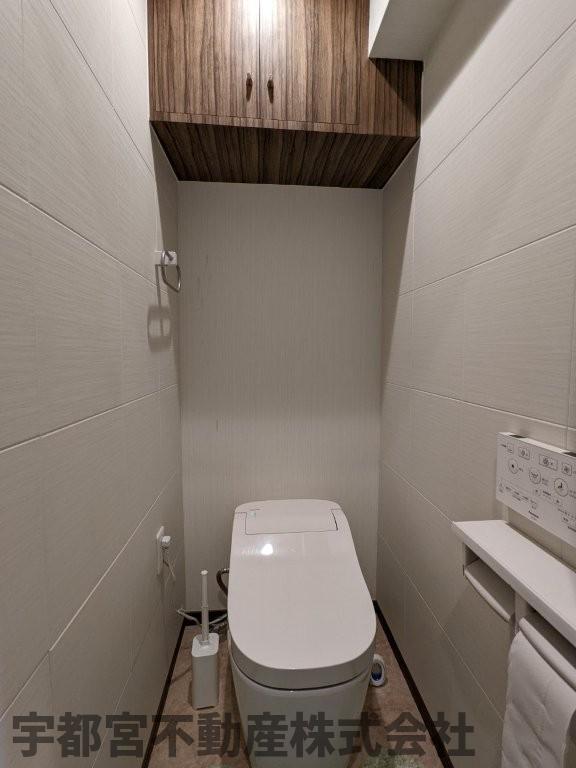 �g�C�� ����ꂽ�X�y�[�X���ő���ɍL���A��������}�����^���N���X�g�C���B�h�L�E�����@�\���t�����G�R�J���b�g����������