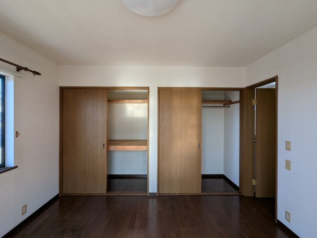 ���[ ���[�t���̋����́A�ו����X�b�L���ƕЕt���A���������L���g���܂��B