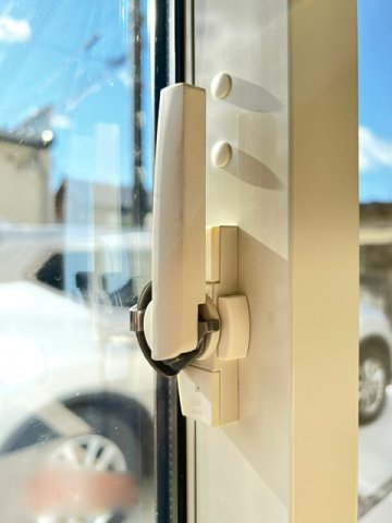 ���̑� �N���Z���g���i�ʐ^�͓��d�l�ʐ^�j