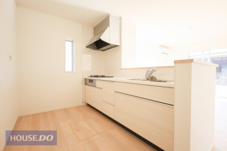 �L�b�`�� �y�L�b�`���z���|�������N���N�ȃV�X�e���L�b�`���B�򐅋@�\�����p�\�B�Ƒ��̉�b���e�ރJ�E���^�[�L�b�`���͏����Ȃ��q�l�����Ă����S���Ē������o���܂��I