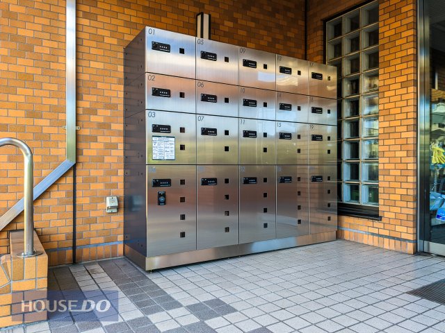  �s�ݎ��ɉו����󂯎�邱�Ƃ��ł���֗��ȑ�z�{�b�N�X���ݒu����Ă��܂���