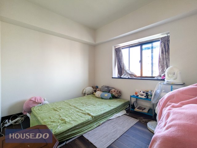 �Q�� ��4.8���̗m���ł��I �����ɐ݂���ꂽ�o������A�u�₩�Ȓ��̌��������Ղ�͂��A�C�����ǂ��ڊo�߂��܂��� �ǖʂ��������߁A�x�b�h���̉Ƌ�̔z�u�����₷���A�@�\�I�ȃ��C�A�E�g���\�ł��� 