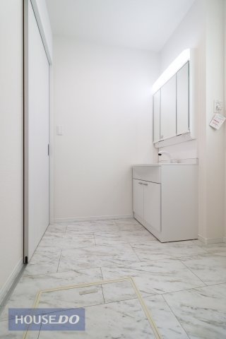  �y�E�ߏ��z���ʒE�ߏ��͂������Ƃ����X�y�[�X�Ŏg���₷���ł��B