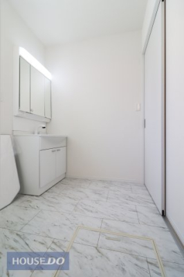  �y�E�ߏ��z���ʒE�ߏ��͂������Ƃ����X�y�[�X�Ŏg���₷���ł��B