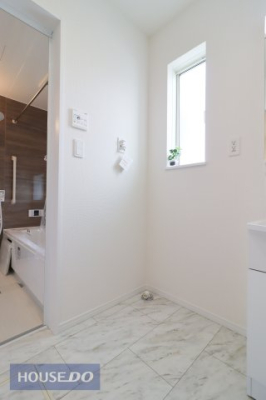  �y�����h���[�X�y�[�X�z�Ǝ������Ȃǎg�����肪�悭�A�����󂪂��₷���ł��ˁB