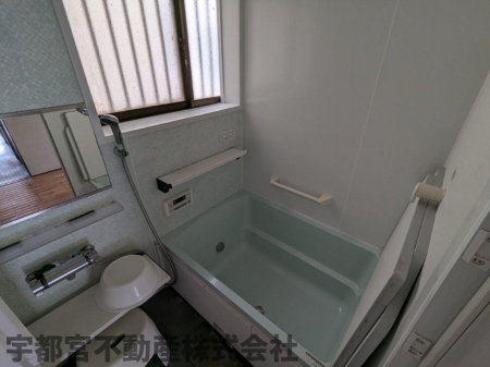 ���� �������̂���u�₩�ȃJ���[�̃o�X���[���ł��B�肷��t���̃o�X�^�u�́A���q�l���炲����̕��܂ň��S���ē����ł��܂��B���t���Ŋ��C�����₷���A���C�΍�����S�ł��B