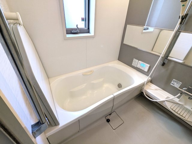 ���� �P���̔�ꂽ�̂������V�X�e���o�X�B����L�΂��ă����b�N�X���ؕ��C�ł��q�l�ƈꏏ�ł��������Ɗ����܂��B���������@�t���ŉJ�̓��̐��󂨂܂�����