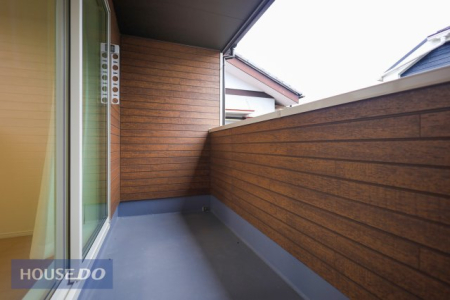 �o���R�j�[ �y�o���R�j�[�z�L�X�o���R�j�[�ł��z�c����󕨂��������񊱂��邾���łȂ��A���͂̎������C�ɂ����Ƀv���C�x�[�g�Ȏ��Ԃ��߂��������b�N�X��ԂƂ��Ă��g���܂��ˁ�