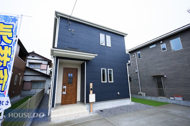 ���n�O�ώʐ^ �y�O�ρzB�����B�X�^�C���b�V���ȐF���̊O�ρ��ϋv���⃁���e�i���X���ɗD�ꂽ�O�Ǎނ̓Z���t�N���[�j���O�d�l�B���������̌����\���ɂȂ�悤�ɁA�@�\�I�ɐ݌v����Ă���܂��B