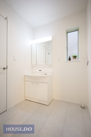 ���ʑ�E���ʏ� �y�������ʉ��ϑ�z�l�C�̎O�ʋ����ʑ�I���������΂�����􂲉Ƒ����������Ղ���[�ł��܂��I