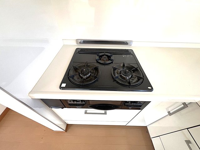 �L�b�`�� �R���̃K�X�R�����ƃO�����t