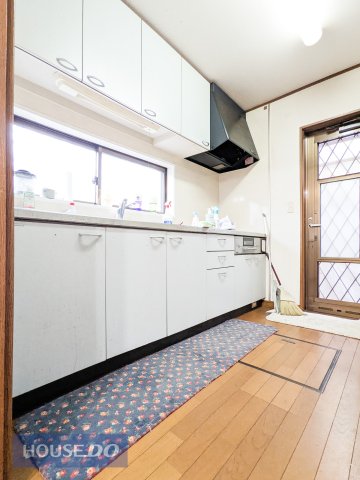 �L�b�`�� ���t�H�[���O���n�ʐ^