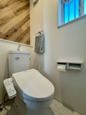 �g�C�� �������g�[�֍��t���B�Q�ӏ�����̂ŁA�Z�������ł����S��ق��ƈꑧ����v���C�x�[�g��Ԃ͍L�߂̐݌v�ƂȂ��Ă���܂��B