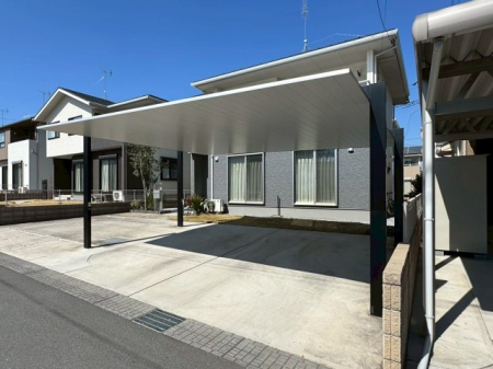  �J�[�|�[�g�Q�䕪�t���I�L�X�J�[�X�y�[�X���m�ۂ��܂����B���q�p�Ƃ��Ă��d�󂵂܂��ˁB