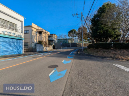 ���̑� ���񌻒n�ő̊��������� 